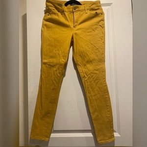 Golden Skinny Jeans